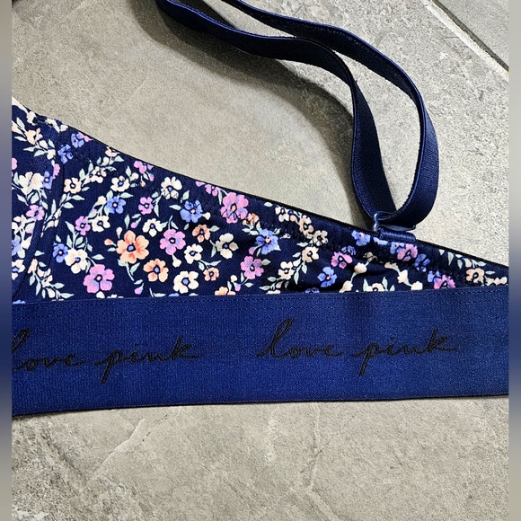 Victoria Secret Pink Wear Everywhere Lightly Lined T-shirt Bra 36D - Picture 3 of 4